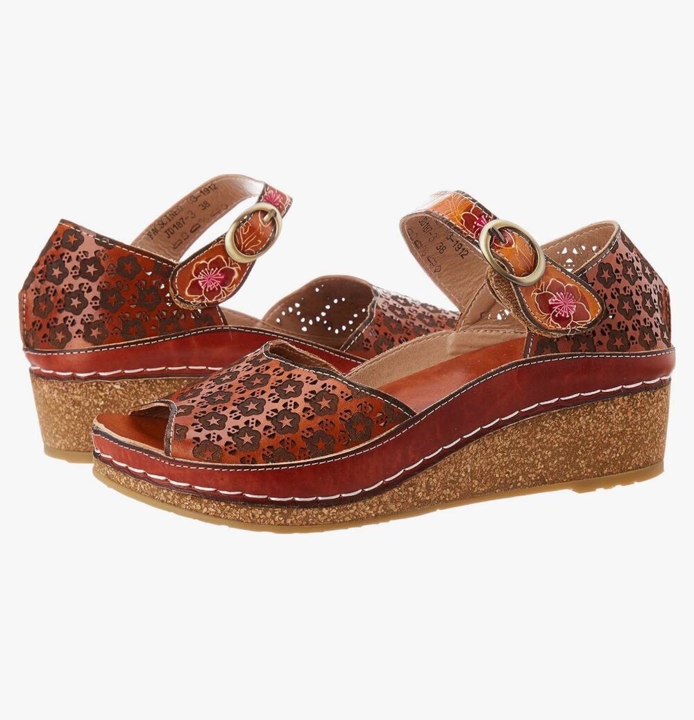 L'Artiste Spring Step Red Floral Delphia Wedge Sandals Womens Size 37 US 7
